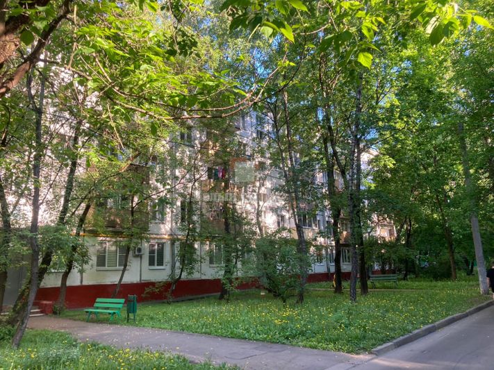 Продажа 1-комнатной квартиры 31,7 м², 2/5 этаж