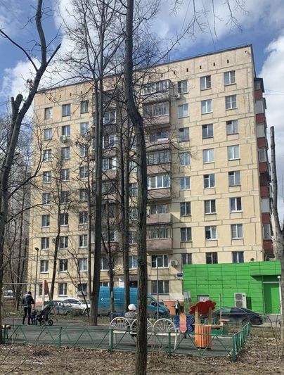 Продажа 2-комнатной квартиры 38 м², 9/9 этаж