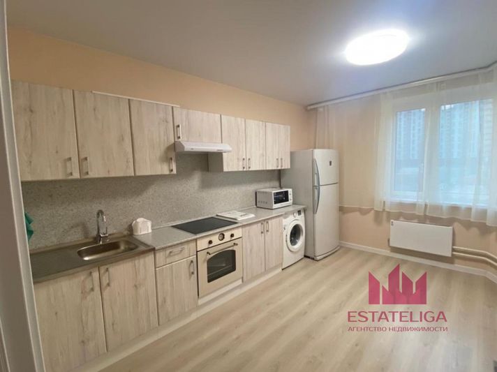 Продажа 3-комнатной квартиры 80 м², 4/25 этаж