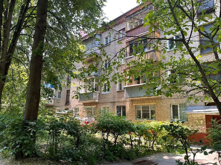 Продажа 3-комнатной квартиры 54 м², 4/4 этаж