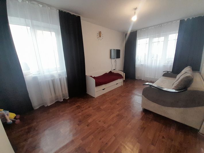 Продажа 1-комнатной квартиры 30,4 м², 4/5 этаж