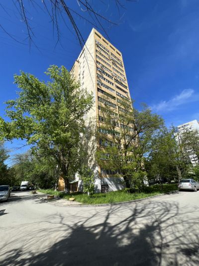 Продажа 4-комнатной квартиры 82 м², 14/16 этаж