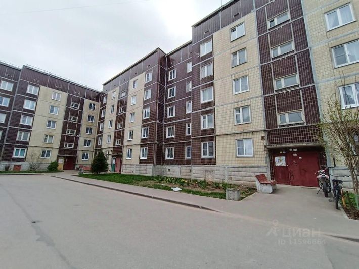 Продажа 1-комнатной квартиры 40,5 м², 4/5 этаж