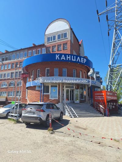 Продажа 1-комнатной квартиры 48 м², 3/5 этаж