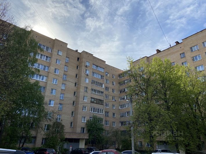 Продажа 3-комнатной квартиры 65,2 м², 9/9 этаж