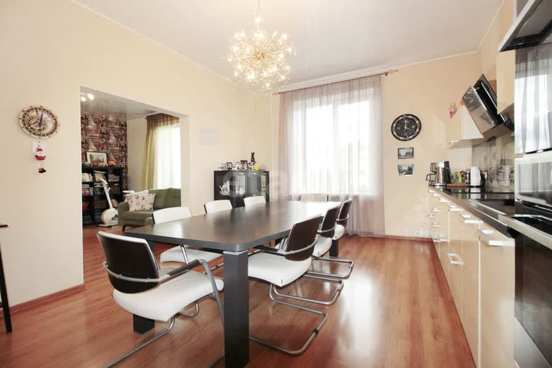 Продажа 4-комнатной квартиры 95,6 м², 3/5 этаж