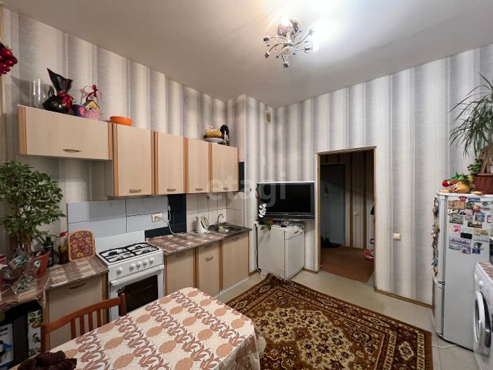 Продажа 1-комнатной квартиры 51,4 м², 2/5 этаж