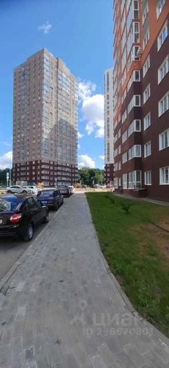 Продажа 2-комнатной квартиры 57,4 м², 2/24 этаж