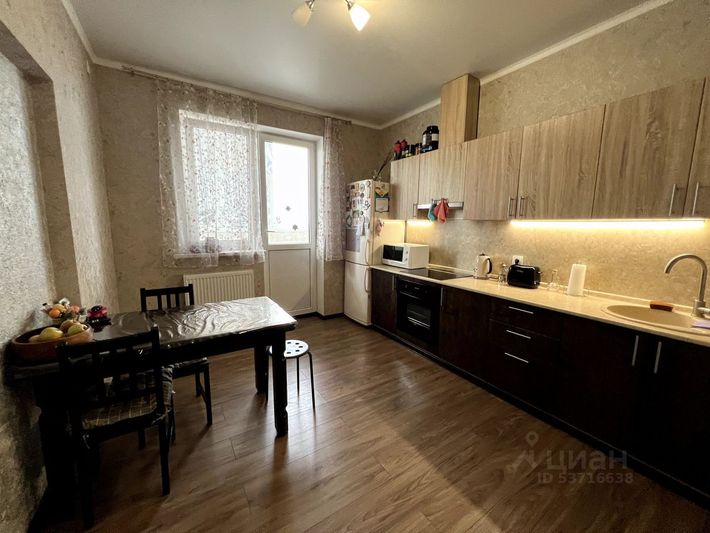 Продажа 1-комнатной квартиры 42 м², 7/19 этаж