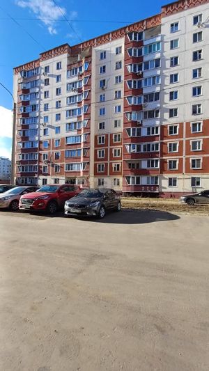 Продажа 3-комнатной квартиры 76 м², 3/10 этаж