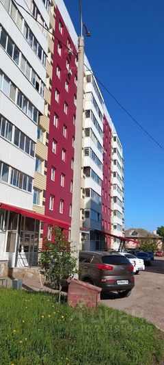 Продажа 3-комнатной квартиры 59 м², 1/9 этаж