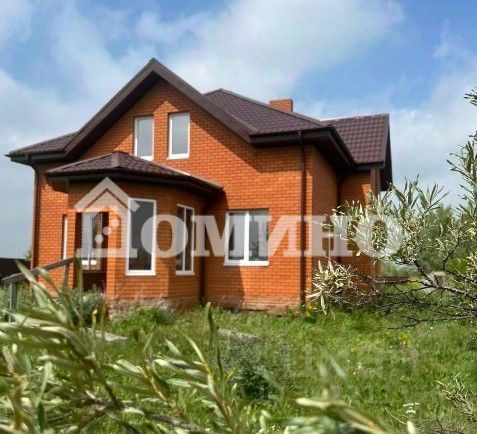 Продажа дома, 280 м², с участком 20 соток