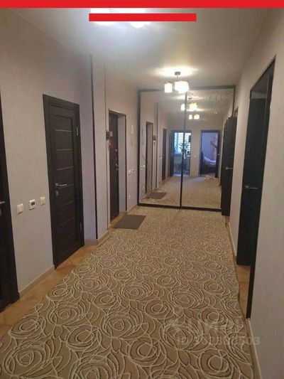 Продажа 3-комнатной квартиры 81 м², 1/8 этаж