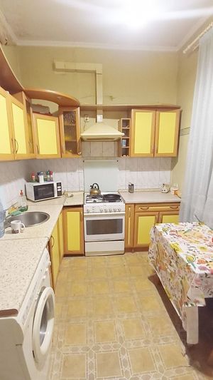 Продажа 2-комнатной квартиры 56 м², 1/4 этаж