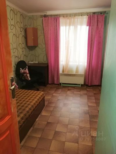 Аренда 1 комнаты, 14 м², 9/10 этаж