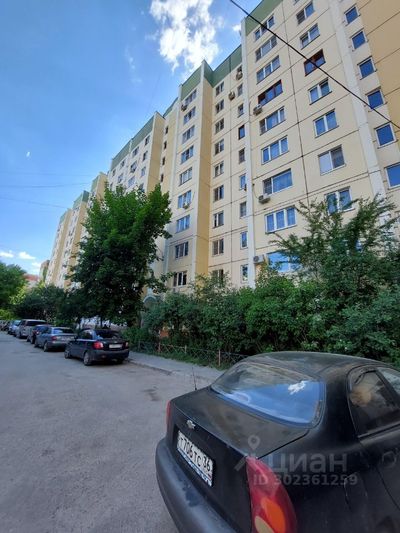 Продажа 3-комнатной квартиры 68,9 м², 1/10 этаж