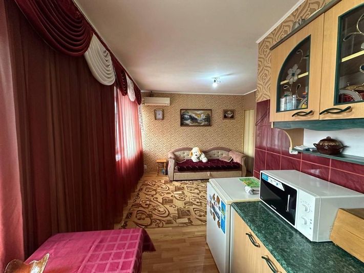 Продажа 3-комнатной квартиры 61 м², 5/5 этаж