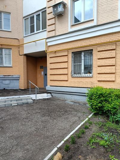 Продажа 2-комнатной квартиры 56 м², 1/3 этаж