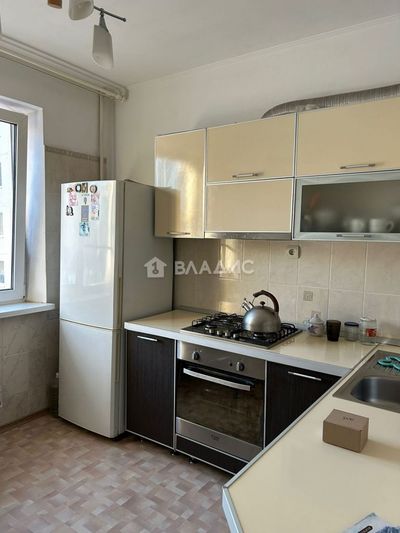 Продажа 3-комнатной квартиры 59 м², 4/12 этаж