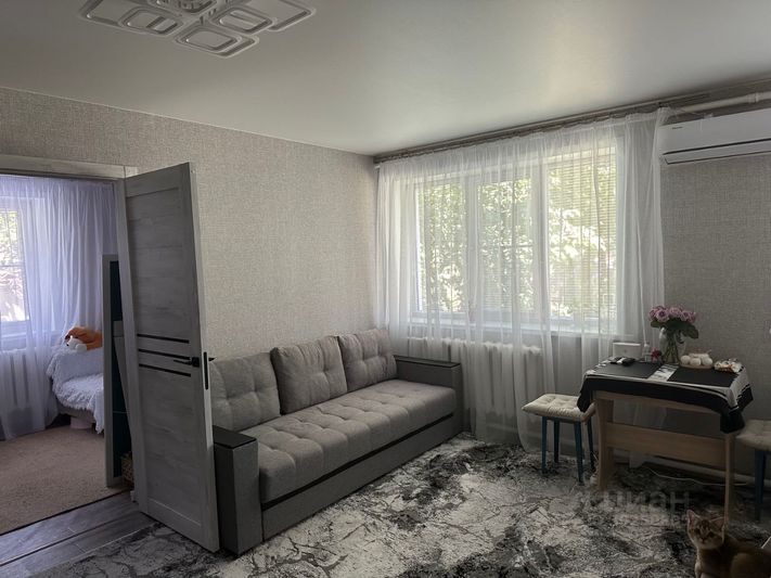 Продажа 2-комнатной квартиры 43 м², 1/2 этаж