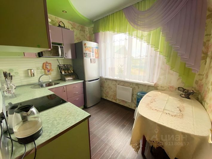 Продажа 2-комнатной квартиры 54 м², 3/3 этаж