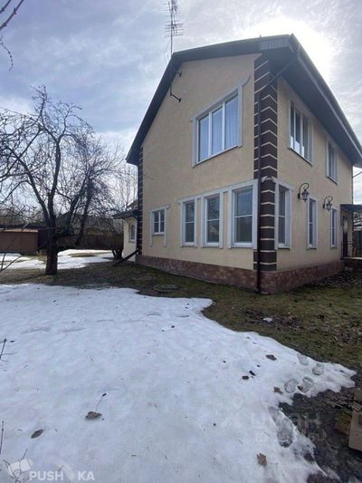 Продажа дома, 262 м², с участком 12 соток