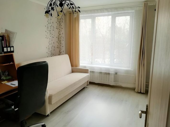 Продажа 3-комнатной квартиры 64 м², 5/9 этаж