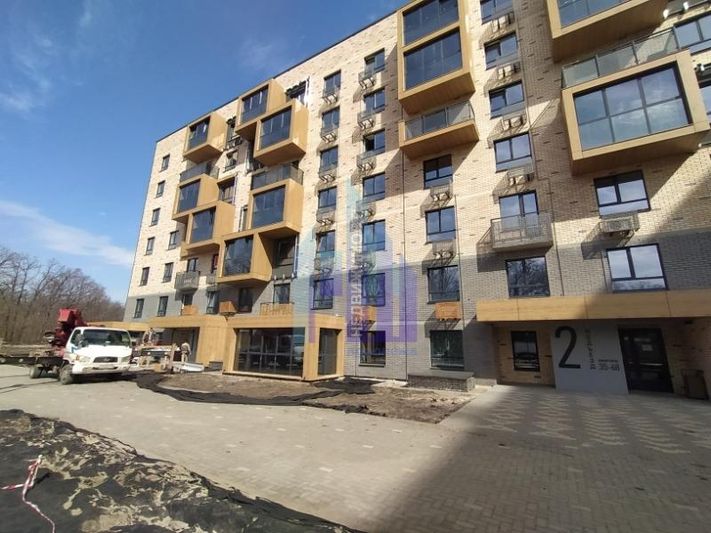 Продажа 3-комнатной квартиры 77 м², 4/7 этаж