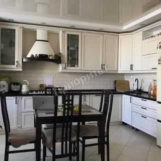 Продажа 3-комнатной квартиры 102 м², 1/5 этаж