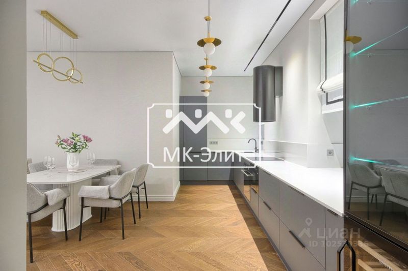 Продажа 3-комнатной квартиры 134,1 м², 3/4 этаж