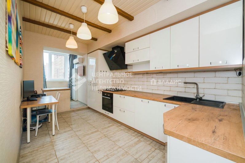 Продажа 1-комнатной квартиры 45,6 м², 5/10 этаж