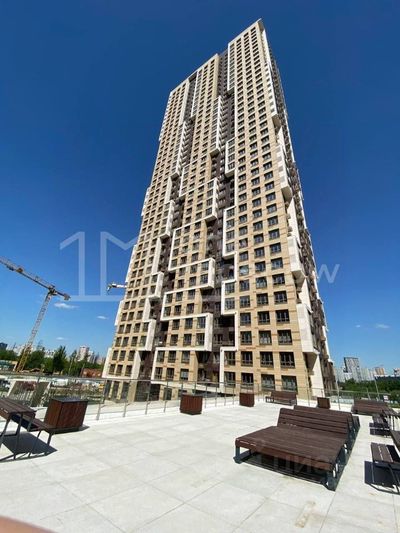 Продажа 1-комнатной квартиры 41 м², 18/41 этаж