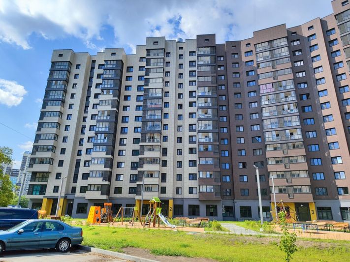 Продажа 2-комнатной квартиры 55,3 м², 13/15 этаж