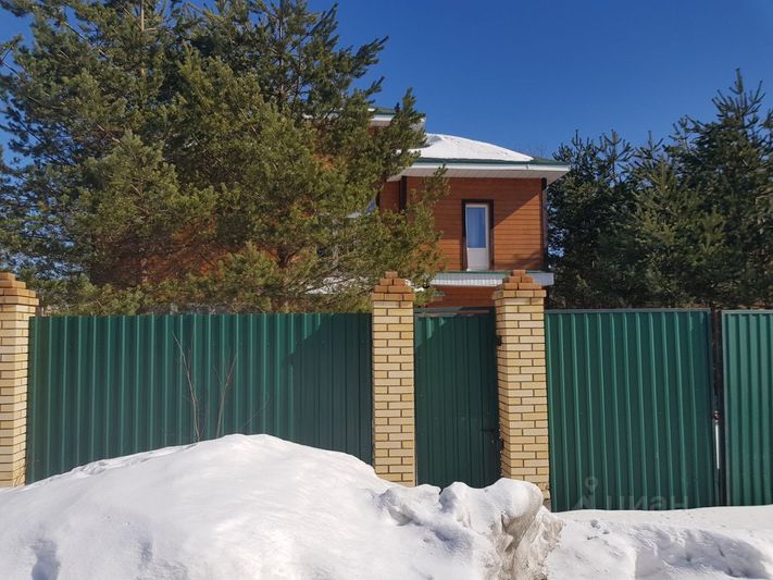 Аренда дома, 280 м², с участком 10 соток