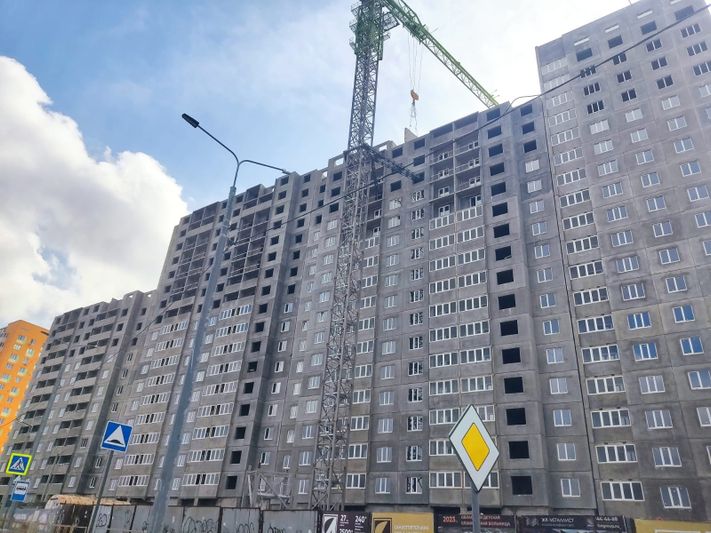 Продажа 1-комнатной квартиры 38 м², 3/19 этаж