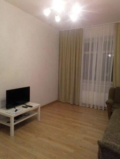 Аренда 1-комнатной квартиры 40 м², 5/7 этаж