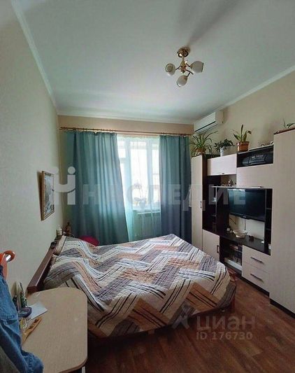 Продажа 1-комнатной квартиры 32 м², 4/4 этаж