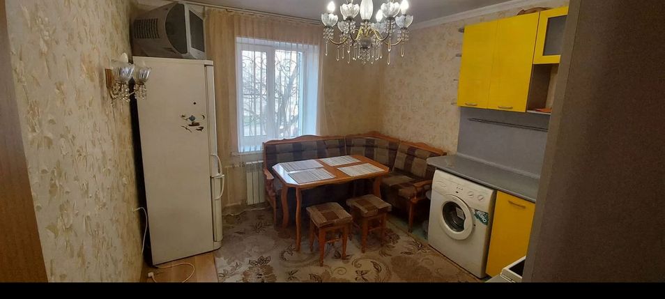 Продажа 2-комнатной квартиры 34 м², 1/9 этаж