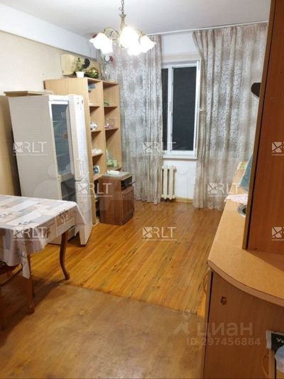 Продажа 1-комнатной квартиры 33 м², 1/9 этаж