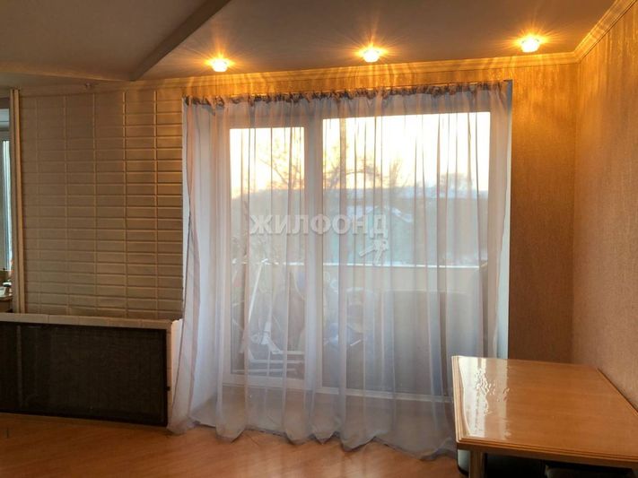 Продажа 2-комнатной квартиры 45 м², 4/5 этаж