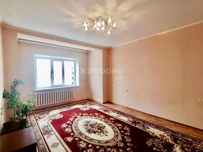 Продажа 2-комнатной квартиры 60 м², 5/5 этаж