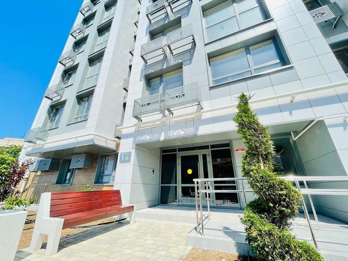 Продажа 2-комнатной квартиры 75 м², 4/9 этаж