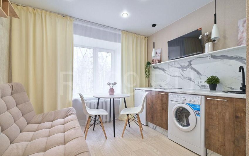 Продажа 1-комнатной квартиры 12,1 м², 2/5 этаж