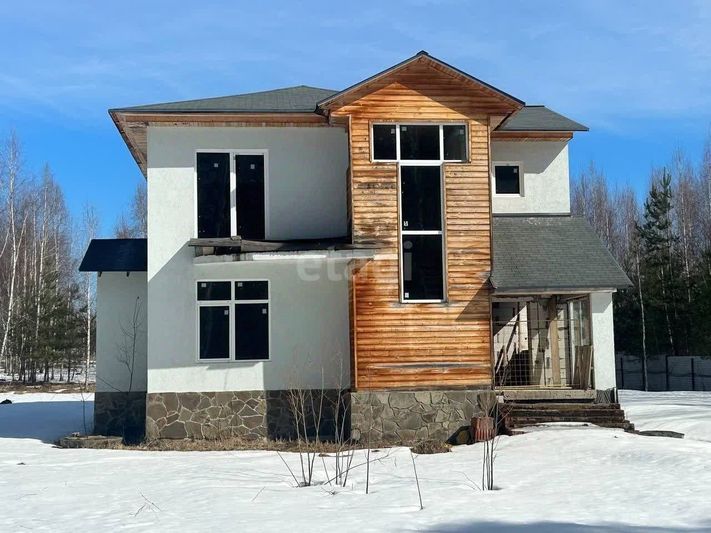 Продажа дома, 350 м², с участком 50 соток