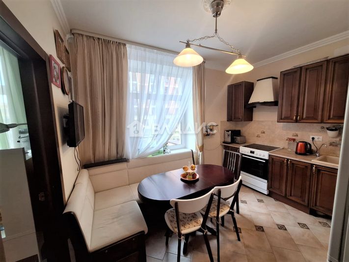 Продажа 2-комнатной квартиры 49,7 м², 2/8 этаж