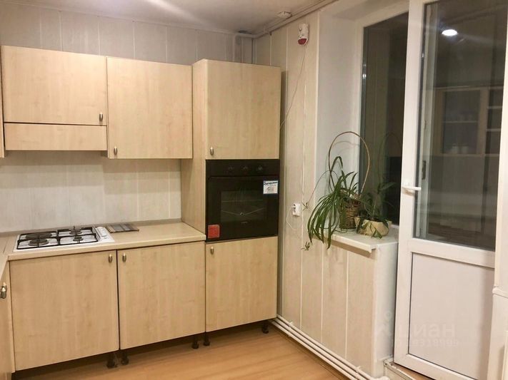 Аренда 4-комнатной квартиры 100 м², 4/5 этаж