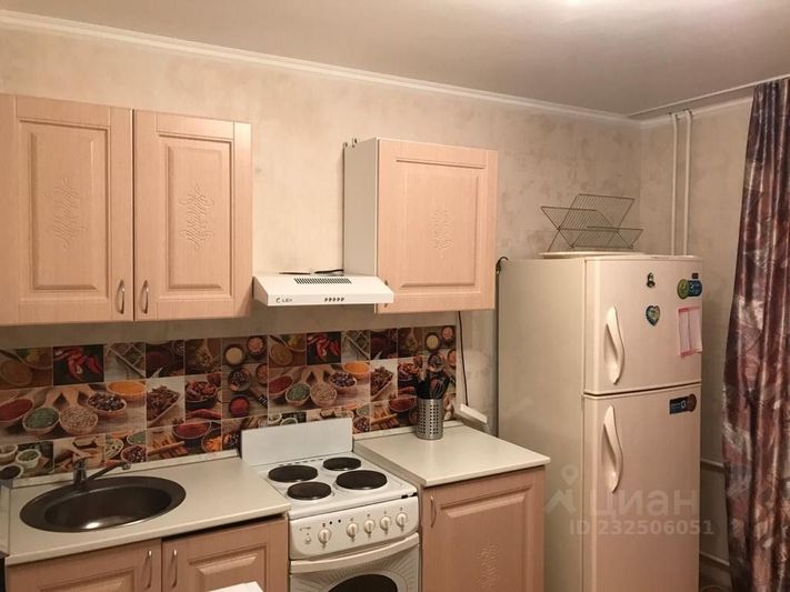 Аренда 1-комнатной квартиры 40 м², 8/10 этаж