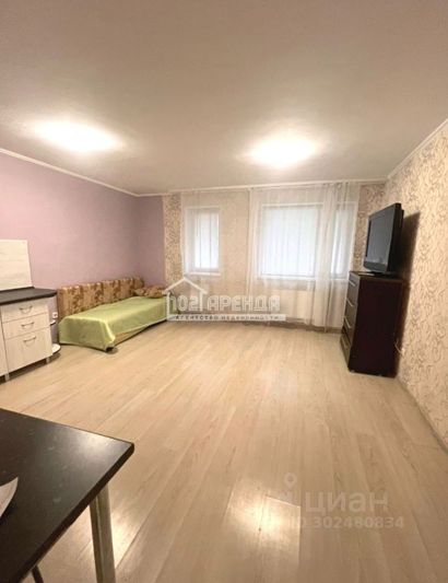 Аренда квартиры-студии 30 м², 1/15 этаж