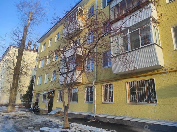 Продажа 2-комнатной квартиры 43 м², 4/4 этаж