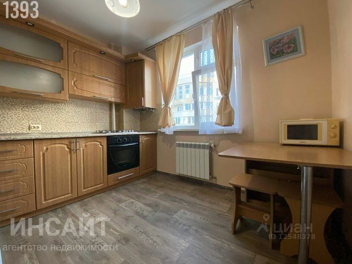 Аренда 1-комнатной квартиры 40 м², 7/10 этаж